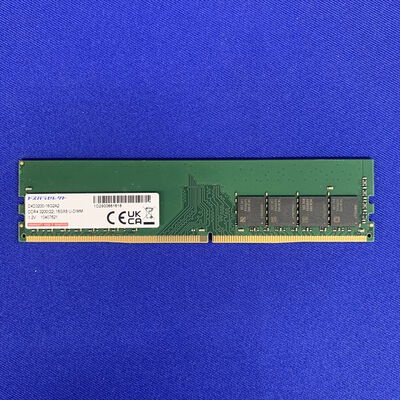 【横浜駅前店】中古  PC4-25600 16GB デスクトップ用(DDR4-3200) 140728 