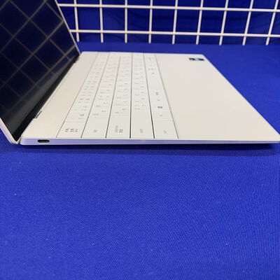 【横浜駅前店】中古  DELL XPS 9320 (Intel Core i7-1260P/16GB/CPU内蔵//W11H/有線LAN?無線LAN◯) 3400009122 