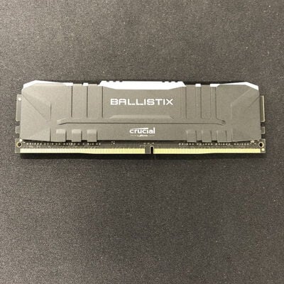 【福井日之出店】中古  PC4-25600 8GB デスクトップ用 140727 