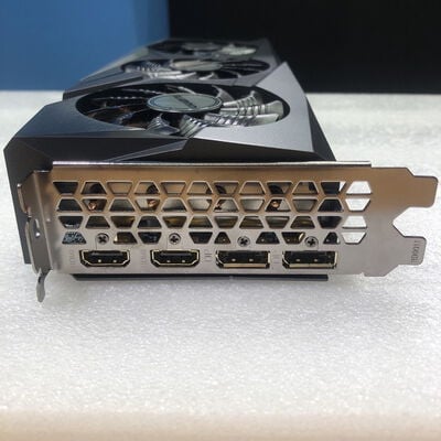 【甲府飯田店】中古  GIGABYTE GV-R76GAMING OC-8GD (RX7600 8G) 162746 