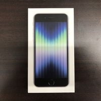 中古  【SoftBank版SIMフリー】Apple iPhoneSE 4.7インチ (第3世代) 64GB (スターライト) MMYD3J/A 154837 