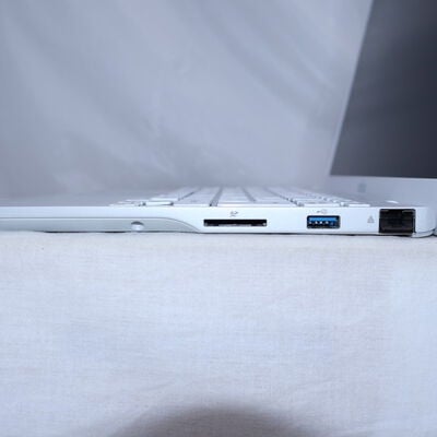 【通販センター】中古  Fujitsu LIFEBOOK UH08/E3(Intel Core i7 1165G7/8GB DDR4 (PC4)/SSD500GB/なし/オンボード/13.3/1920x1080/Wi-Fi/W11H64 MAR) 203497 