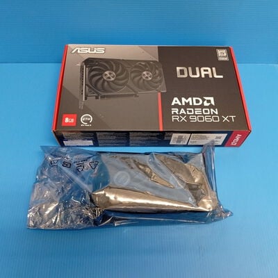 【大須店】中古  ASUS DUAL-RX9060XT-8G (RX9060XT 8G) 179889 