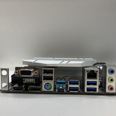 【八王子店】中古  ASRock B550M Pro4 (B550 AM4 mATX DDR4) 142938 