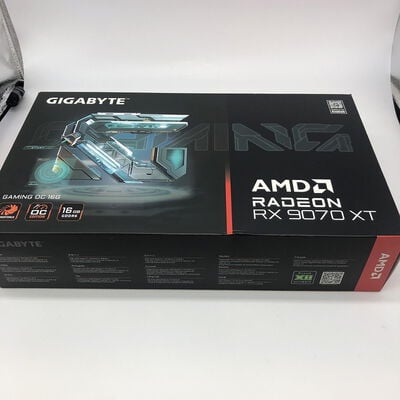 【宇都宮鶴田店】中古  GIGABYTE GV-R9070XTGAMING OC-16GD (RX9070XT 16G) 176942 