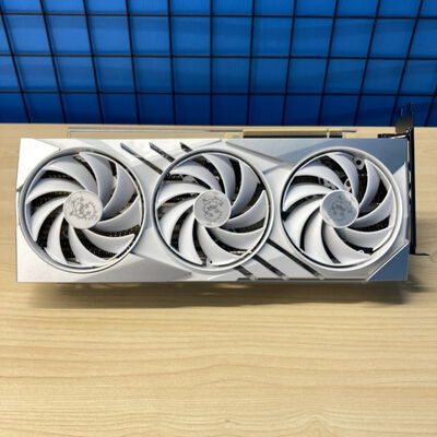 【博多店】中古  MSI GeForce RTX 4070 SUPER 12G GAMING X SLIM WH (RTX4070 SUPER 12GB) 163392 