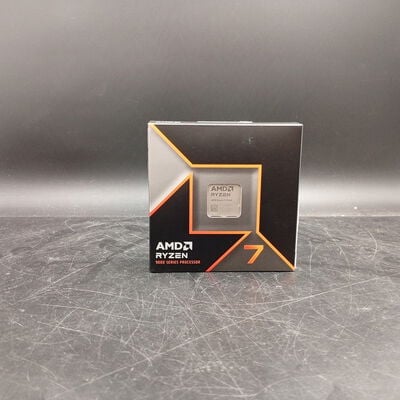 【大須店】中古  AMD Ryzen 7 9700X (AM5/3.8GHz/40M/C8/T16/65W) 169022 