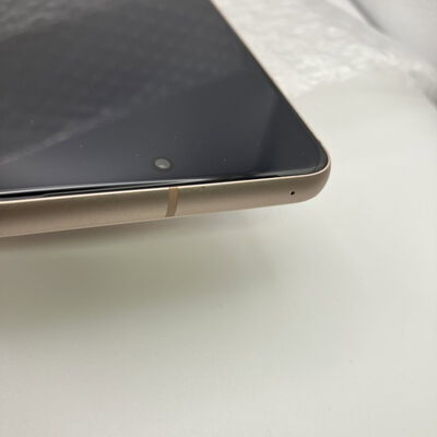 【秋葉原本店】中古  Google Pixel8 128GB Rose【SoftBank版SIMフリー】GZPFO 201536 