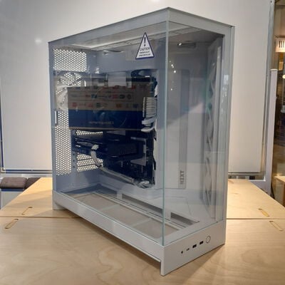 【鹿児島店】中古  自作PC(Ultra 7 265K/32GB/SSD2TB/RTX5060Ti 16GB/W11P) 4700000677 