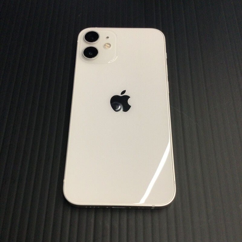 Apple iPhone 12 mini 128GB white SIM解除 71Y9bzUwm+L._AC_SY200_QL15_.jpg