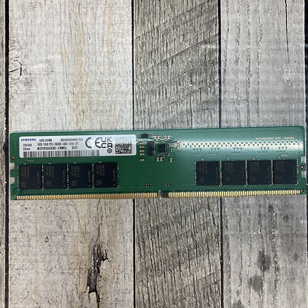 中古 Samsung M323R2GA3EB0-CWM(DDR5 PC5-44800 16GB) 1460026031