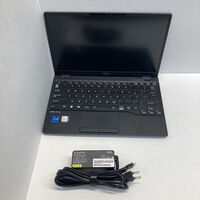 中古  Fujitsu LIFEBOOK(i7-1255U/16GB/SSD512GB/なし/オンボード/13.3/1920×1080/W11H) 1230009809 