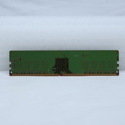【通販センター】中古  PC4-21300 8GB デスクトップ用(DDR4-2666) 126165 