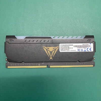 【神戸・三宮店】中古  PC4-25600 16GB デスクトップ用 140728 