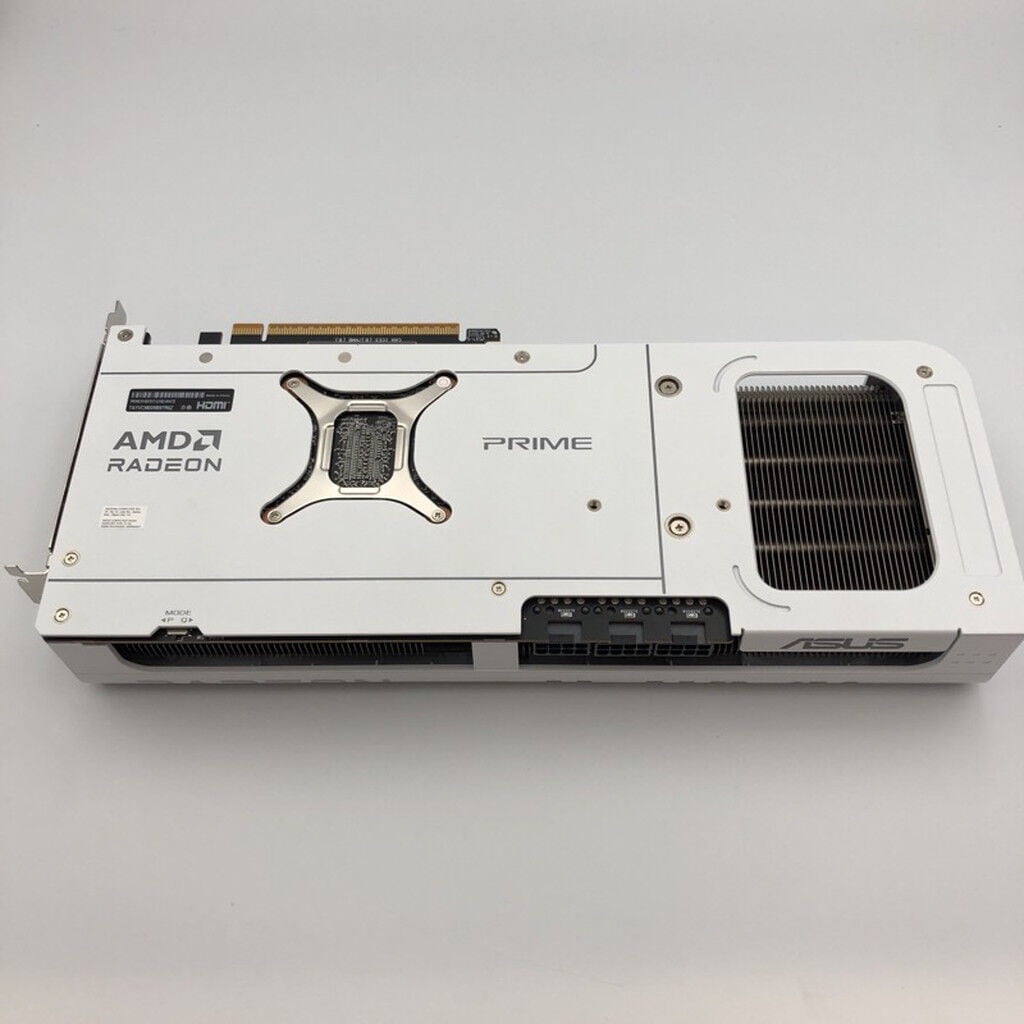 中古 ASUS PRIME-RX9070XT-O16G-WHITE (RX9070XT 16GB) 188989