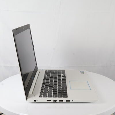 【通販センター】中古  Dell G3 3579(Intel Core i5 8300H/8GB/SSD256GB/なし/NVIDIA GeForce GTX 1050 4GB/15.6/1920x1080/Wi-Fi/W11H64 MAR) 188080 