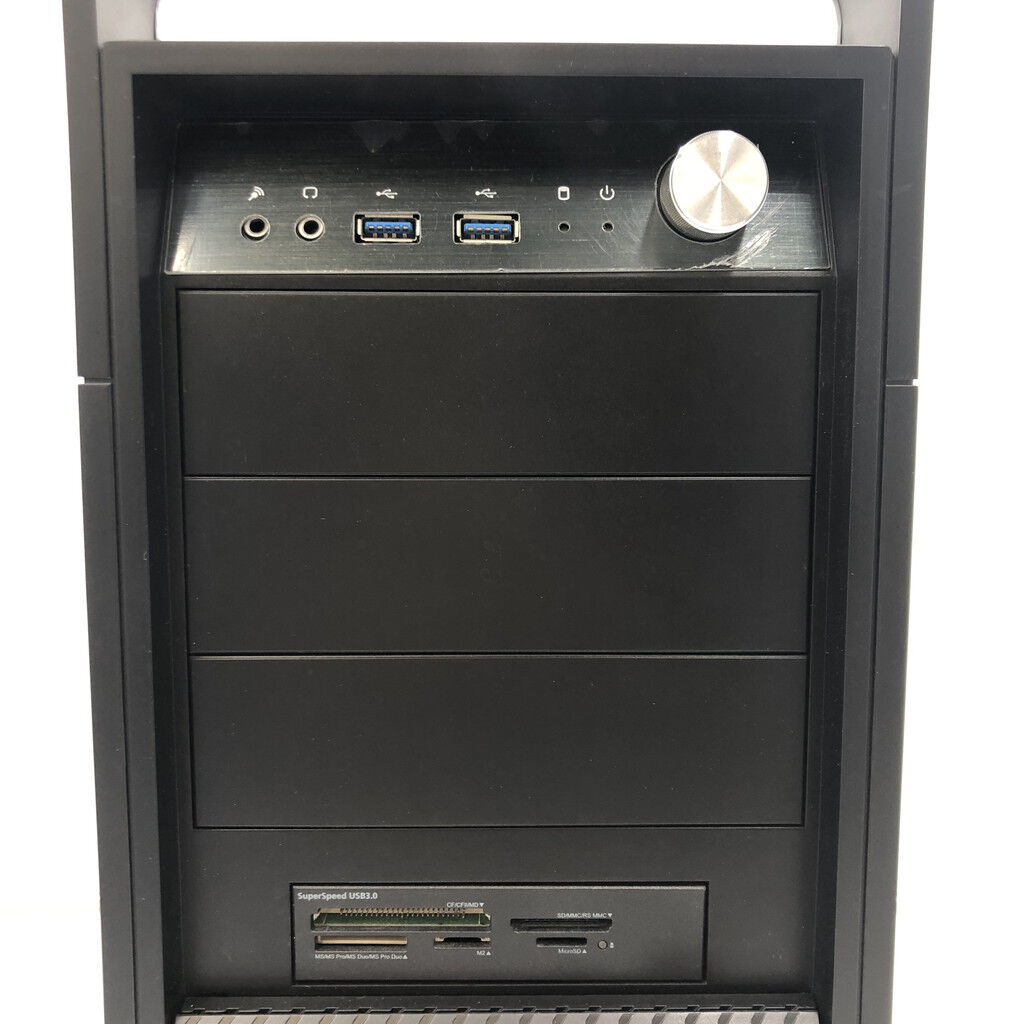中古 mouse DAIV ゲーミングデスクトップ(i9 9900K/32GB/SSD1TB/HDD3TB