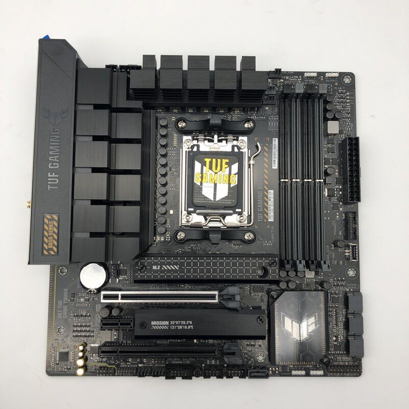 中古 ASUS TUF GAMING B650M-PLUS WIFI(B650 AM5 mATX