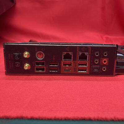 【千葉店】中古  MSI MEG X570 ACE (X570 AM4 ATX DDR4) 140048 