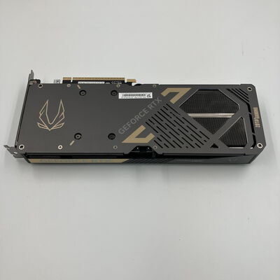 【なんば店】中古  ZOTAC ZT-B50700J-10P SOLID OC (RTX5070 12GB) 176911 