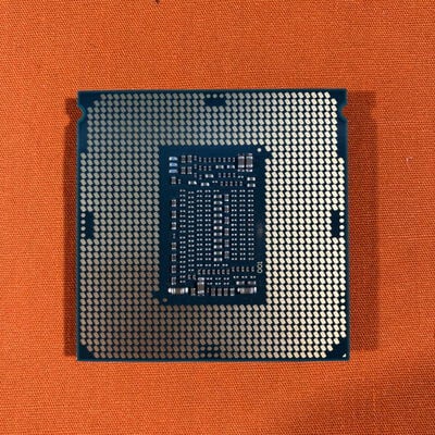 【なんば店】中古  INTEL Core i7 8700K (1151/3.70GHz/12M/C6/T12) 136197 
