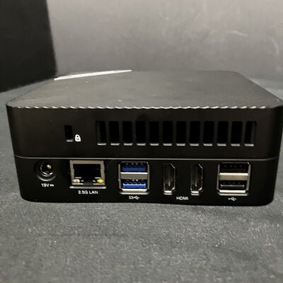 【大須店】中古  Minisforum UM773 Lite(Ryzen 7 7735HS/32GB/SSD512GB/なし/オンボード/W11H) 3120022573 