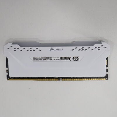【通販センター】中古  PC4-25600 16GB デスクトップ用(DDR4-3200) 140728 