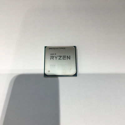 【松山環状枝松店】中古  AMD Ryzen 7 5700X (AM4/3.4GHz/36M/C8/T16/65W) 4560001417 
