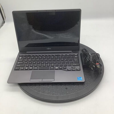 【堺七道店】中古  FUJITSU FMVEH1(i3-1115G4/4GB/SSD128GB/W11H) 4660003416 