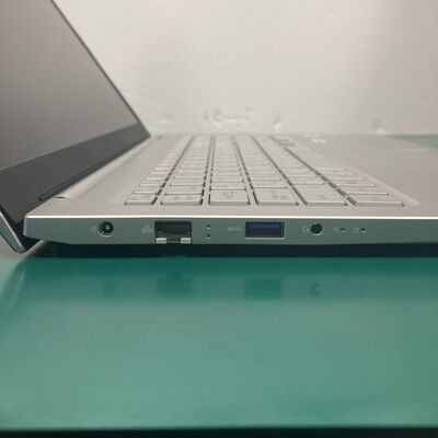 【富山本郷店】中古  THIRDWAVE DX-M7 (Core Ultra 7 155U/16GB/SSD512GB/WLAN/15.6FHD/W11H64) 4760001717 