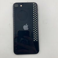 中古  【国内版SIMフリー】Apple iPhoneSE 4.7インチ (第3世代) 64GB (ミッドナイト) MMYC3J/A 154845 