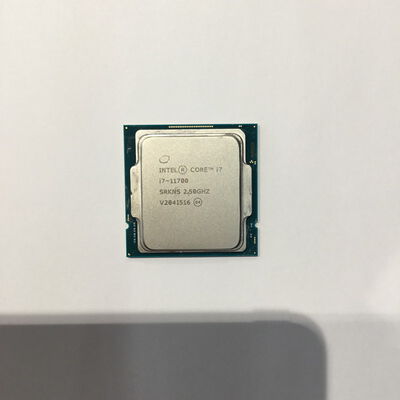 【松山環状枝松店】中古  INTEL Core i7 11700 (1200/2.5G/16M/C8/T16) 4560001340 