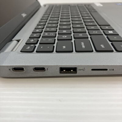 【秋葉原本店】中古  DELL Latitude5330(i5-1245U/16GB/SSD512GB/W11P) 3410014778 