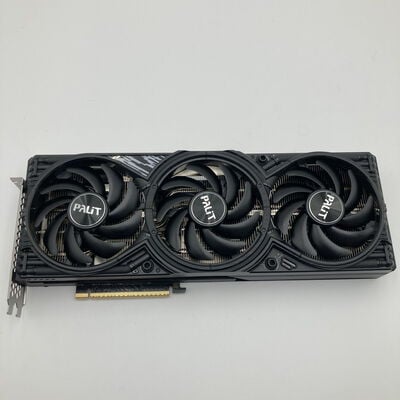 【神戸・三宮店】中古  Palit NE7507T019T2-GB2031U(RTX5070Ti 16GB GamingPro-S) 188931 
