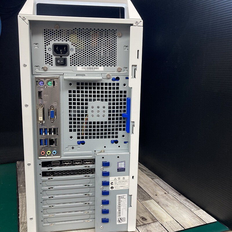 EPSON Endeavor Corei7 メモリ8GB SSD256GB 中古 EPSON Endeavor Pro5900 (Intel core i7 8700K 3.7GHz/32GB