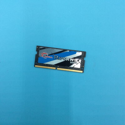 【秋葉原本店】中古  PC4-19200 16GB ノート用 150697 