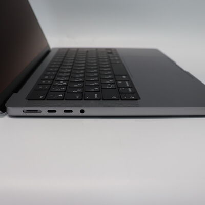 【札幌店】中古  Apple MacBook Pro (14 2.5GHz 512GB) MKGP3J/A 4680001753 