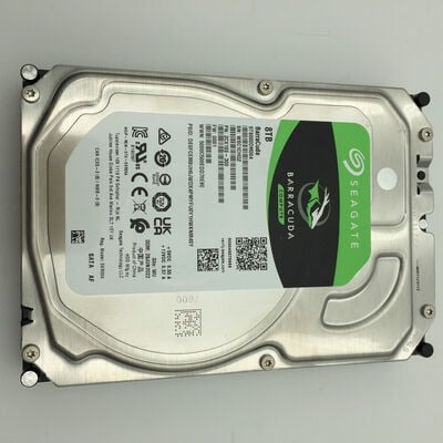 【神戸・三宮店】中古  各社 3.5インチ HDD 8TB SATA （デスクトップ用） 132804 