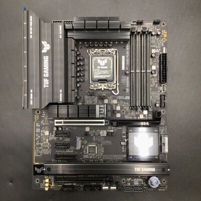 【秋葉原本店】中古  ASUS TUF GAMING Z890-PLUS WIFI (Z890 1851 ATX DDR5) 172180 