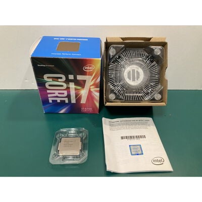 【富山本郷店】中古  INTEL Core i7-6700(1151/3.40GHz/8M/C4/T8) 129550 