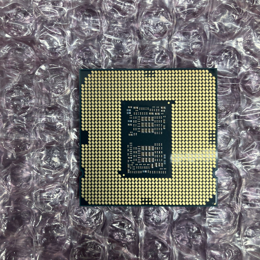 中古 INTEL Core i7 10700 (1200/2.9G/16M/C8/16) 142718 （359062