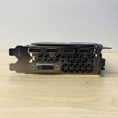 【博多店】中古  ZOTAC GEFORCE GTX1070MINI 8GB 256BIT GDDR5 3310005656 