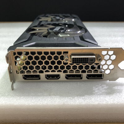 【甲府飯田店】中古  各社 GeForce GTX1070Ti (8GB PCI-E) 136249 
