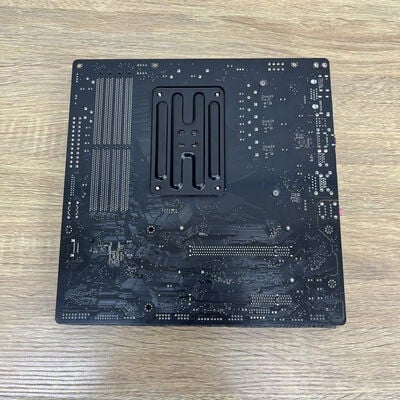 【津ラッツ店】中古  ASRock A520M Pro4 (A520 AM4 mATX DDR4) 143666 