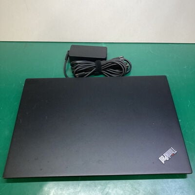 【神戸・三宮店】中古  Lenovo ThinkPad T14s Gen1 (Intel core i7 10610U 1.8GHz/16GB/SSD512GB/-/オンボード/14/1920x1080/Wi-Fi/WEBCAM/W11H64) 176372 