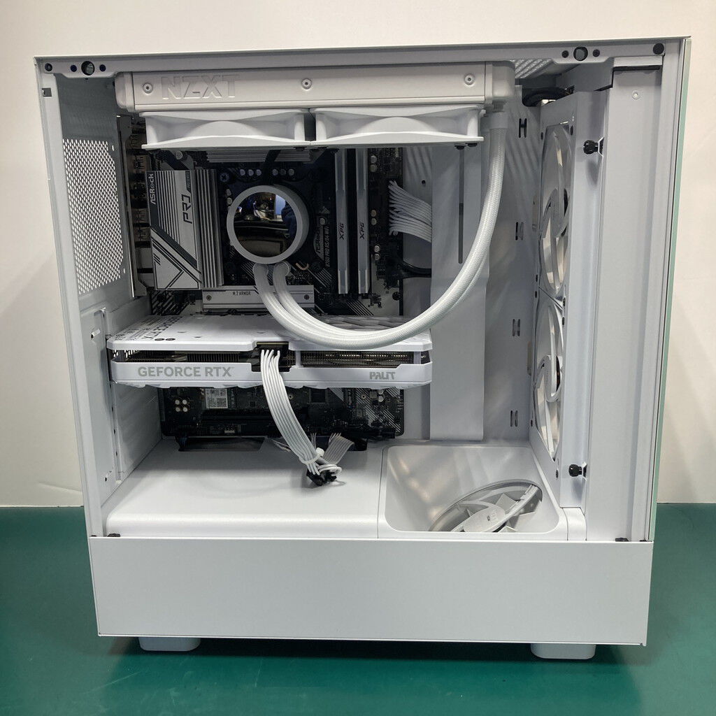 中古 自作パソコン 自作パソコン (Core i7-14700F/32GB/SSD1TB/RTX4070