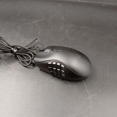 【大須店】中古  Razer Naga Trinity RZ01-02410100-R3M1 3480036568 
