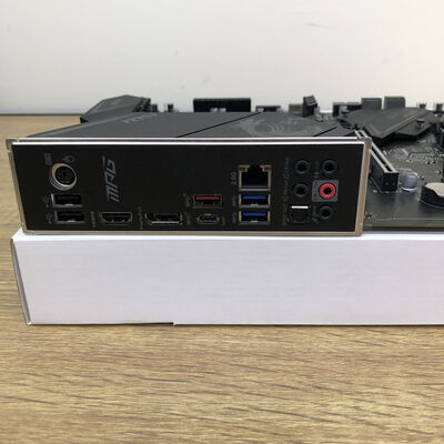 【津ラッツ店】中古  MSI MPG Z490 GAMING PLUS (Z490 1200 ATX DDR4) 142622 