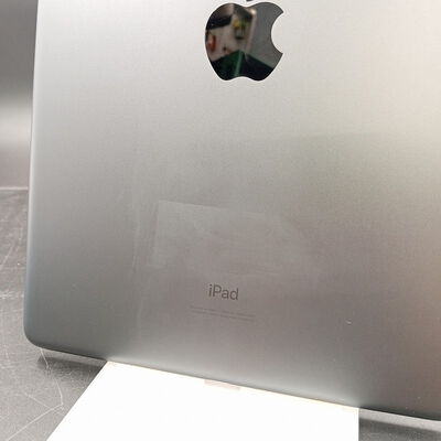 【大須店】中古  【海外版】Apple iPad 第7世代/2019 Wi-Fi 32GB スペースグレイ MW742LL/A 165957 