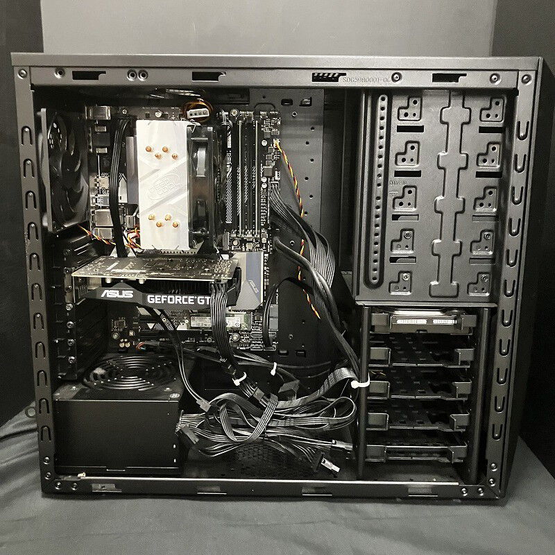 中古 GALLERIA XT(i7 9700/16GB/SSD512GB/HDD1TB/なし/GTX1660Ti